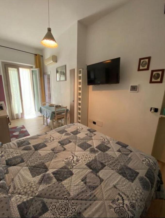 B&B La Caldosa Ольбия Экстерьер фото